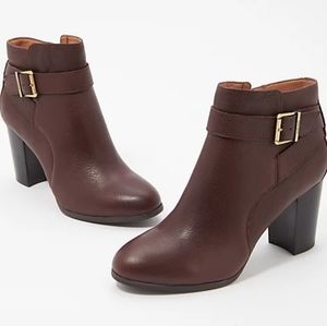 Vionic size 10 Perk Alison Chocolate heel boots